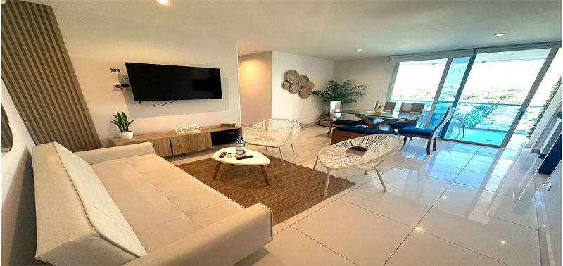 Apartamento en Venta en Santa Marta, Bello Horizonte-1