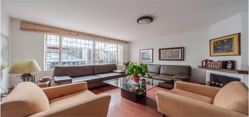 Casa en Venta en Bogotá, D.C., Lisboa-Usaquén-0