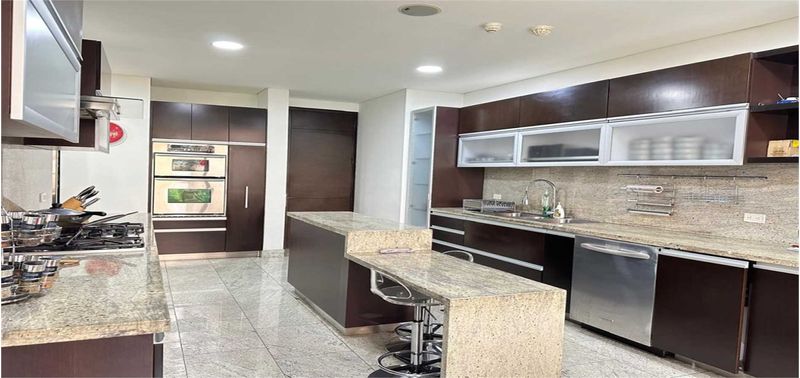 Apartamento en Venta en Bogotá, D.C., Los Rosales Emaús-11