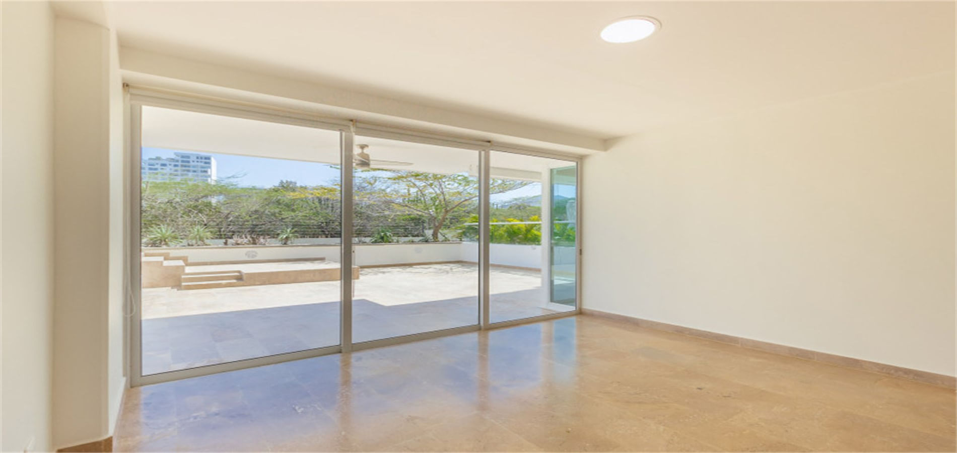 Apartamento en Venta en Santa Marta, Bello Horizonte-0