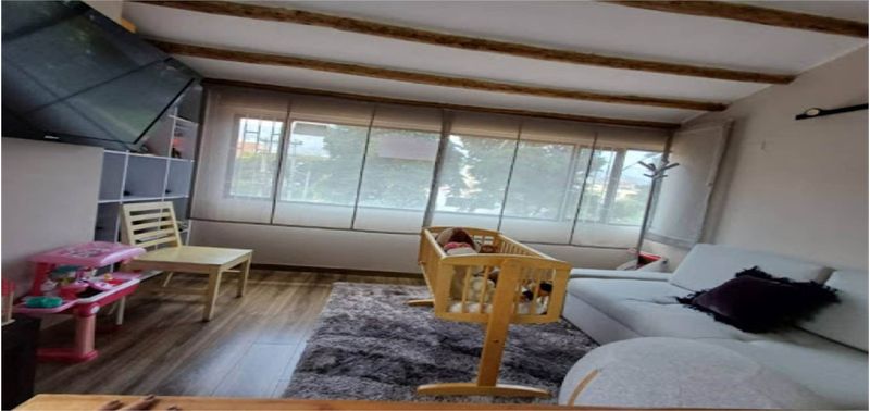 Casa en Venta en Bogotá, D.C., CEDRITOS 7-3