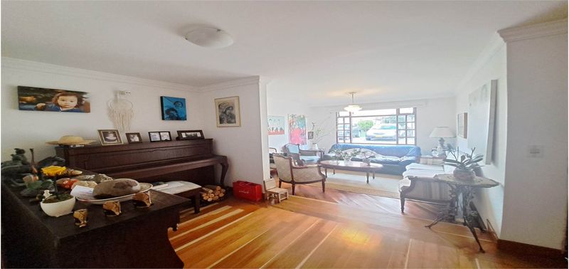 Casa en Venta en Bogotá, D.C., Cedritos-Usaquén-0