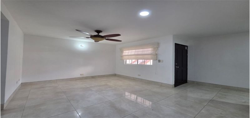 Apartamento en Venta en Santa Marta, Riascos (Loteo Graciela Riascos / Loteo Riascos)-1