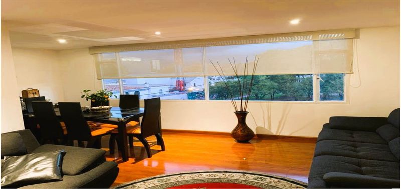 Apartamento en Venta en Bogotá, D.C., PONTEVEDRA 2-2