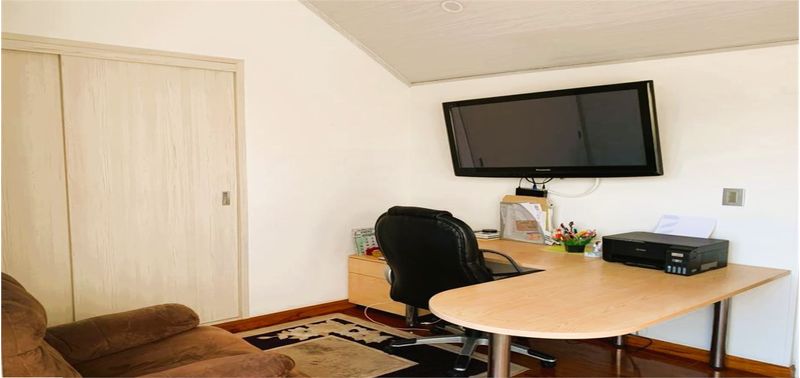 Apartamento en Venta en Bogotá, D.C., PONTEVEDRA 2-16