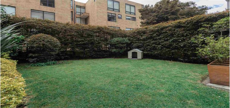 Apartamento en Venta en Bogotá, D.C., Los Rosales Emaús-18