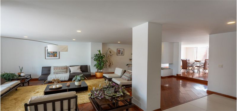 Casa en Venta en Bogotá, D.C., La Calleja-Usaquén-0