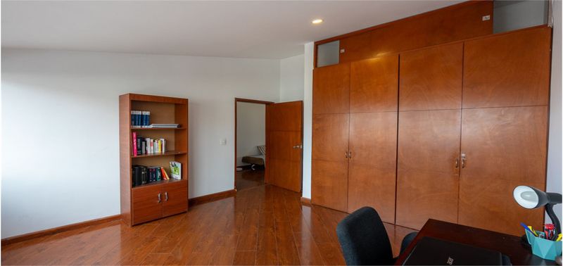 Casa en Venta en Bogotá, D.C., La Calleja-Usaquén-17