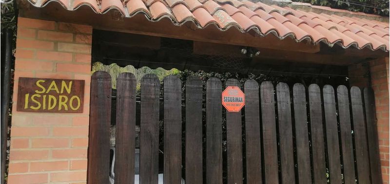 Casa en Venta en Bogotá, D.C., Lote El Pinar-3