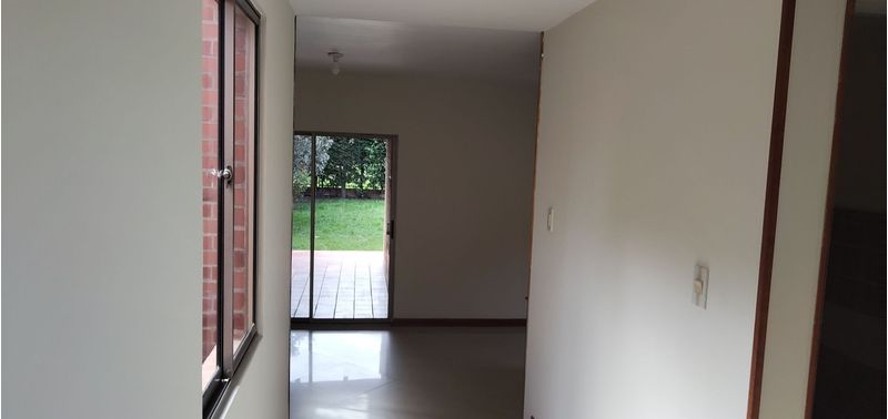 Casa en Venta en Bogotá, D.C., Lote El Pinar-7
