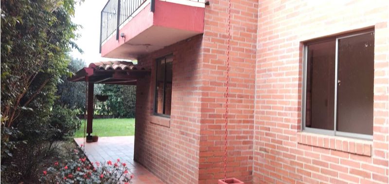 Casa en Venta en Bogotá, D.C., Lote El Pinar-29