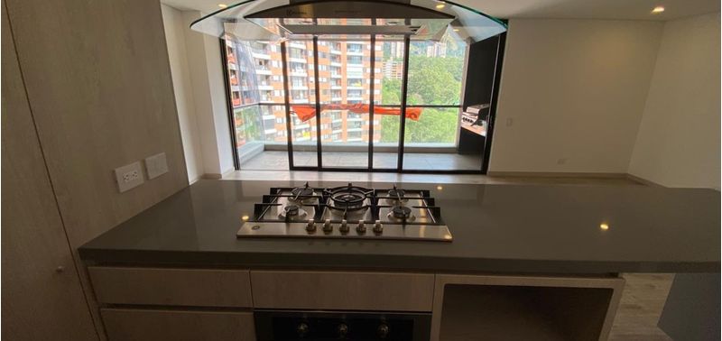 Apartamento en Venta en Medellín, Altos del Poblado-15