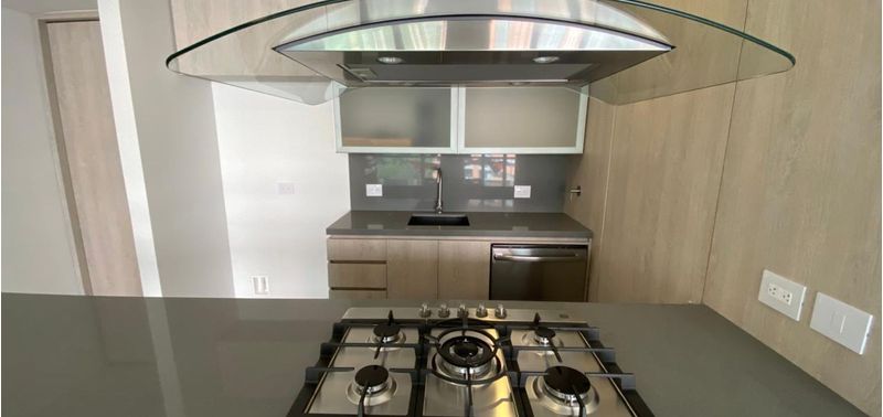 Apartamento en Venta en Medellín, Altos del Poblado-18