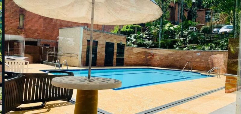 Casa en Venta en Envigado, La Pradera-5