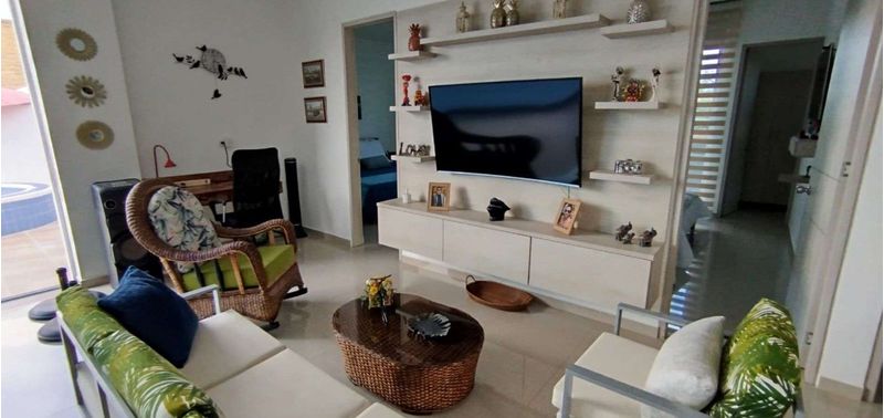 Casa en Venta en Bogotá, D.C., Laureles-3