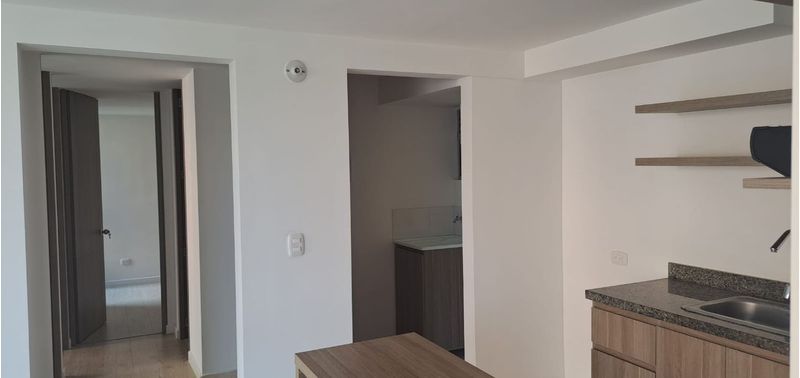 Apartamento en Venta en Madrid, Altos de Madrid-1