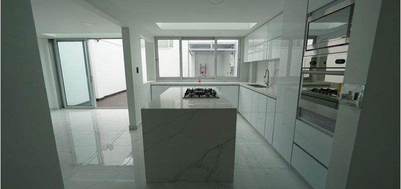 Casa en Venta en Bogotá, D.C., Cedritos-1