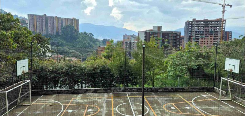 Apartamento en Venta en Envigado, Camino Verde-25