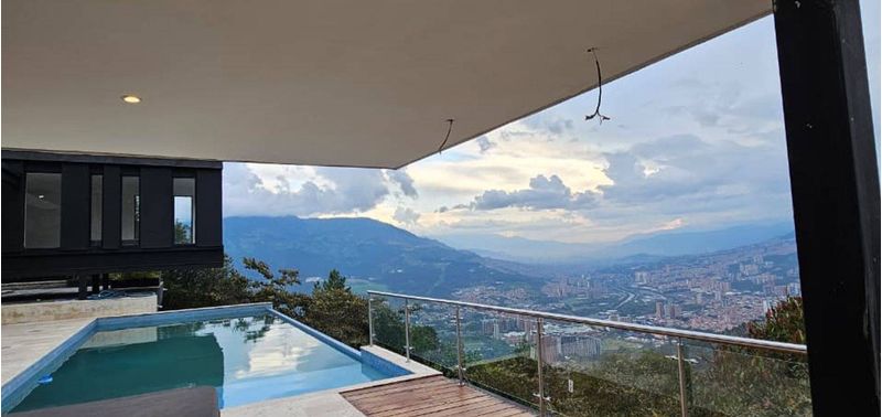 Casa en Venta en Bello, Copacabana-7