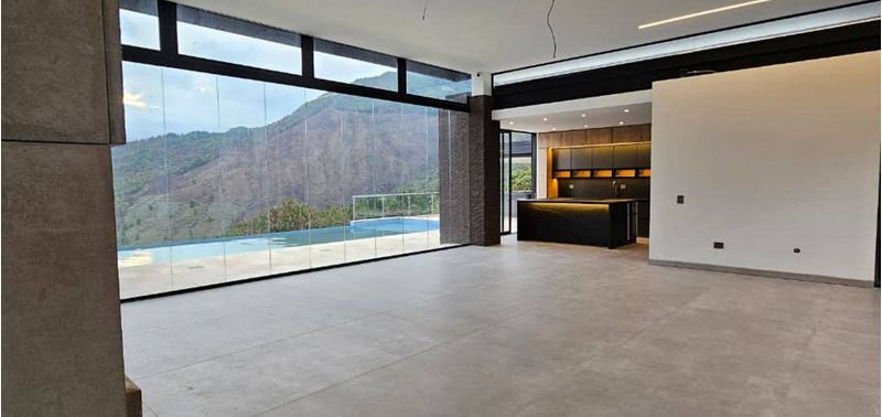Casa en Venta en Bello, Copacabana-20