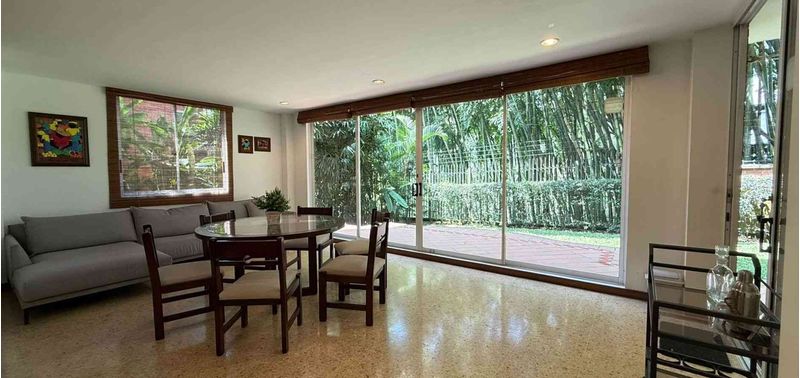 Casa en Venta en Envigado, Benedictinos-1