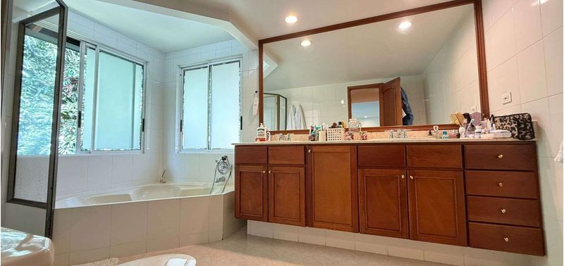 Casa en Venta en Envigado, Benedictinos-8