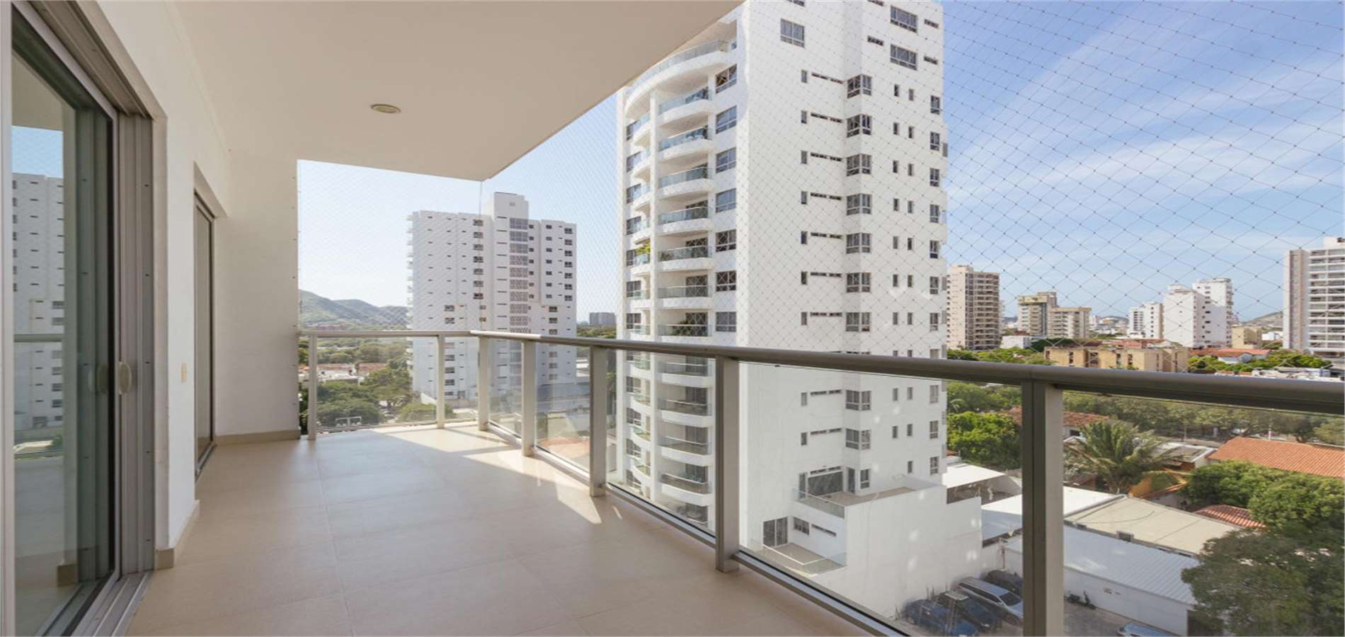 Apartamento en Venta en Santa Marta, Bavaria Country-3