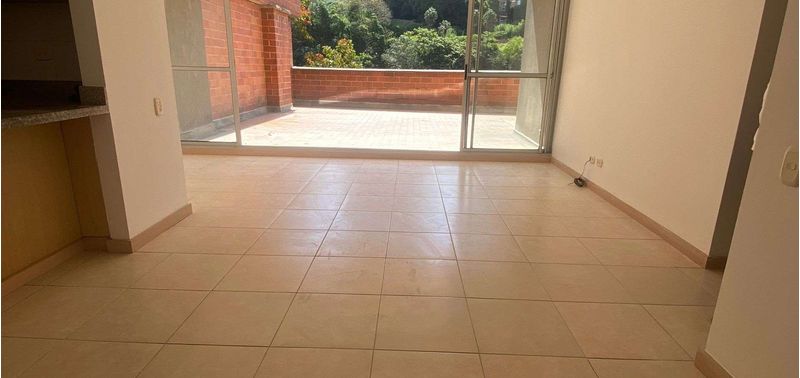 Apartamento en Venta en Sabaneta, Loma De San Jose-0