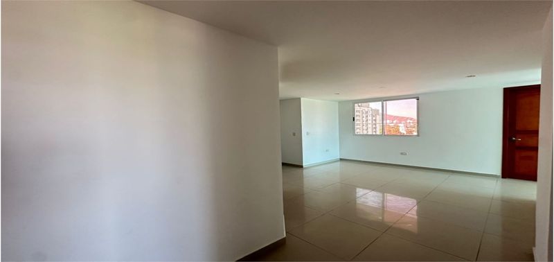 Apartamento en Venta en Santa Marta, Riascos-0