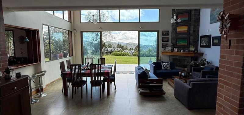 Casa en Venta en Retiro, Área urbana-0