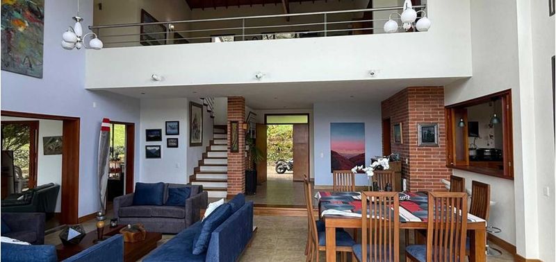 Casa en Venta en Retiro, Área urbana-6