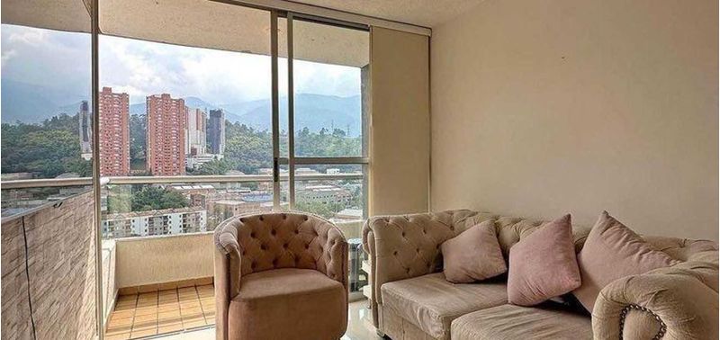 Apartamento en Venta en Sabaneta, Prados De Sabaneta-0