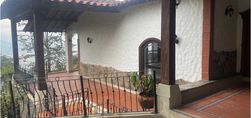 Casa en Venta en Envigado, El Escobero-1