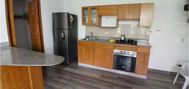 Apartamento en Venta en Sabaneta, Las Lomitas-1