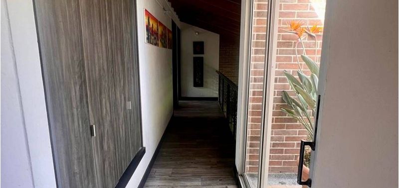 Casa en Venta en Envigado, Loma Del Escobero-3