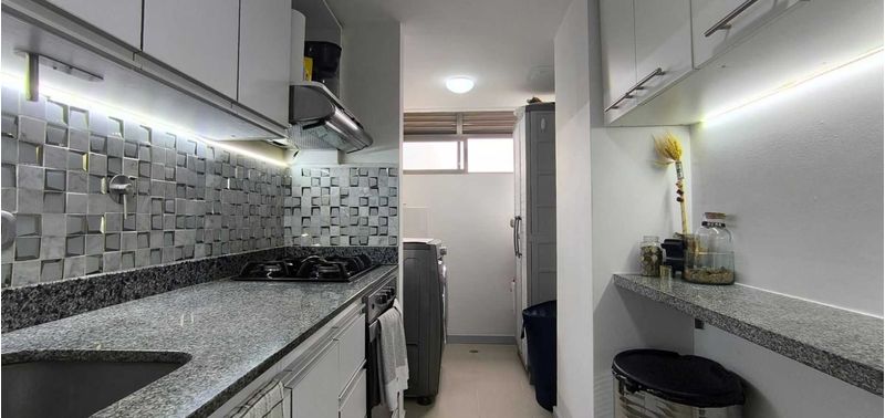 Apartamento en Venta en Envigado, Alto de las flores-13