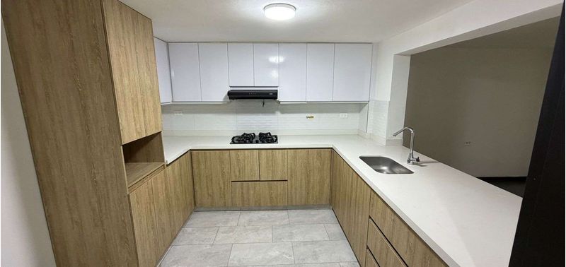 Apartamento en Venta en Medellín, Aranjuez-4