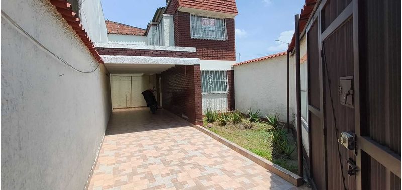 Casa en Venta en Bogotá, D.C., Milenta