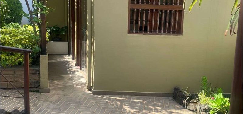 Casa en Venta en Medellín, Laureles-3