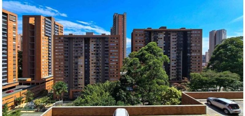 Apartamento en Venta en Sabaneta, Loma De San Jose-0