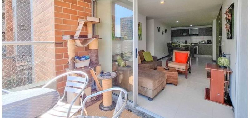 Apartamento en Venta en Sabaneta, Loma De San Jose-1