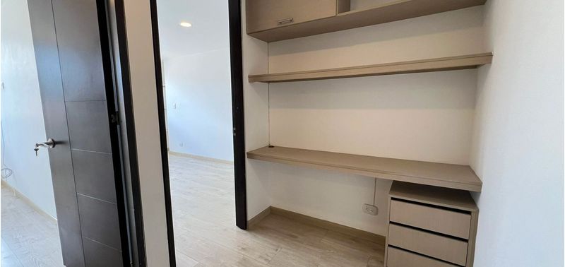 Apartamento en Venta en Bogotá, D.C., La Castellana-11