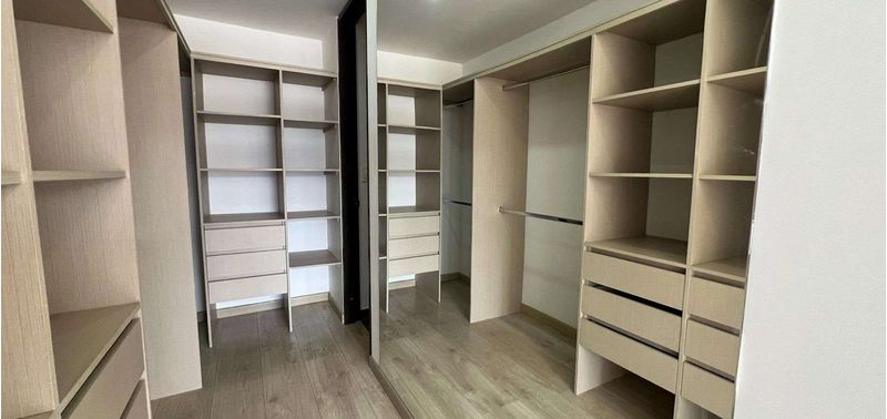 Apartamento en Venta en Bogotá, D.C., La Castellana-14