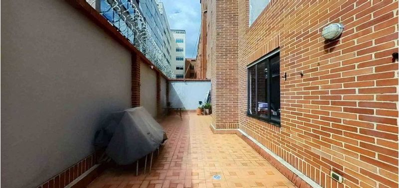 Apartamento en Venta en Bogotá, D.C., Puentelargo-27