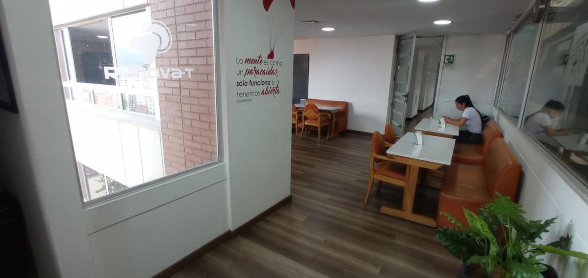 Oficina en Venta en Medellín, Las Palmas-2