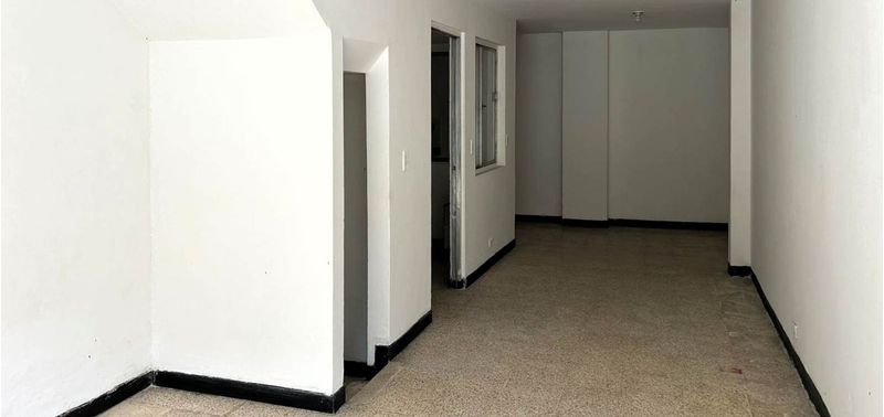 Local en Venta en Medellín, Centro-0