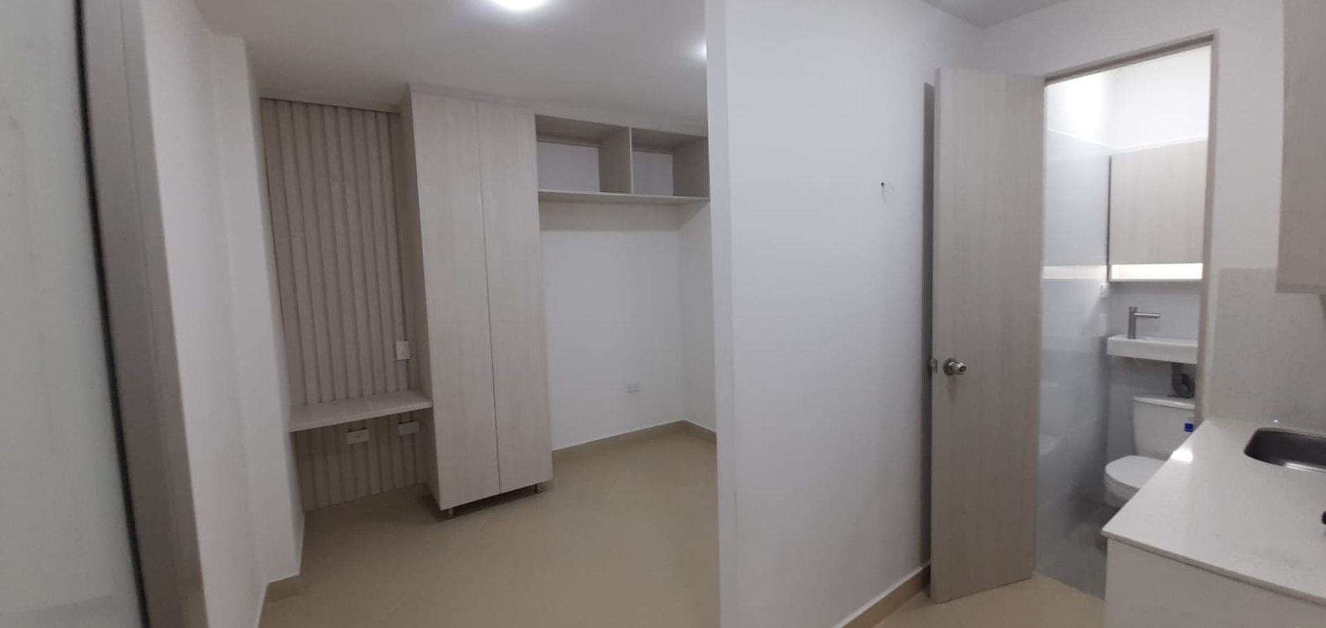 Oficina en Venta en Caldas, La Planta