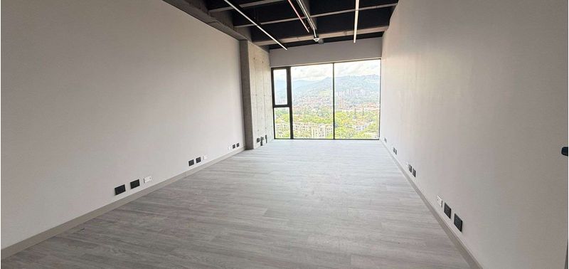 Oficina en Venta en Medellín, El Poblado-8