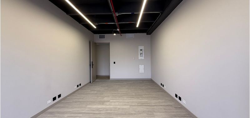 Oficina en Venta en Medellín, El Poblado-9