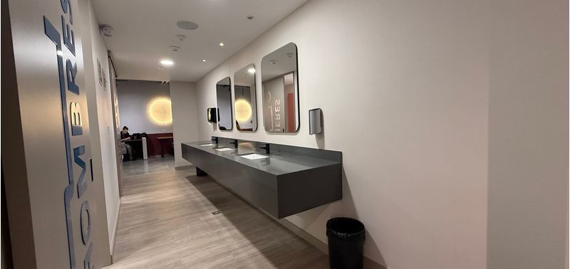 Oficina en Venta en Medellín, El Poblado-12